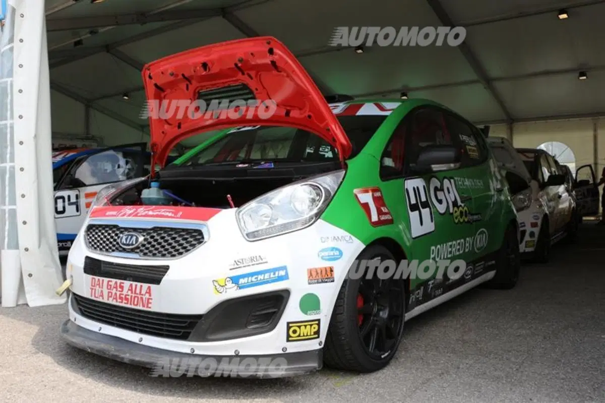 Kia Green Hybrid Cup 2014, Imola: libere toste. Siamo ok per domani (2)