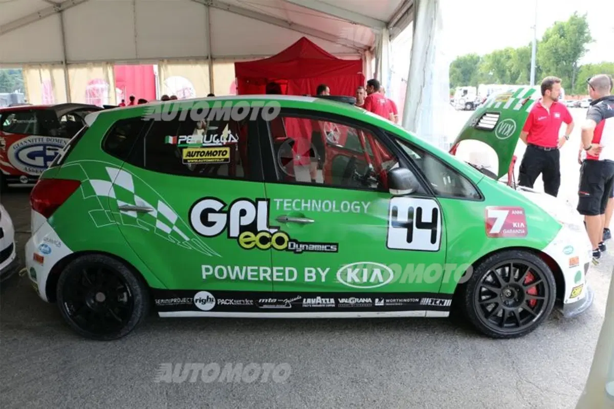 Kia Green Hybrid Cup 2014, Imola: libere toste. Siamo ok per domani (3)