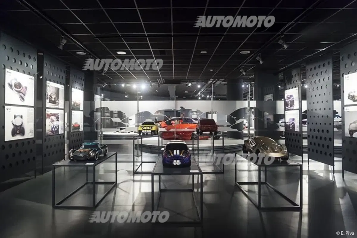 Bürkle, Hyundai: «Emozioni, sogni e cuore devono essere nella mente dei designer» (6)