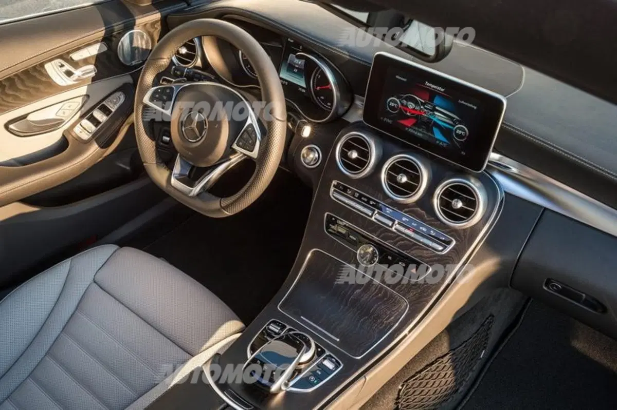 Mercedes-Benz Classe C Station Wagon: listino prezzi (10)