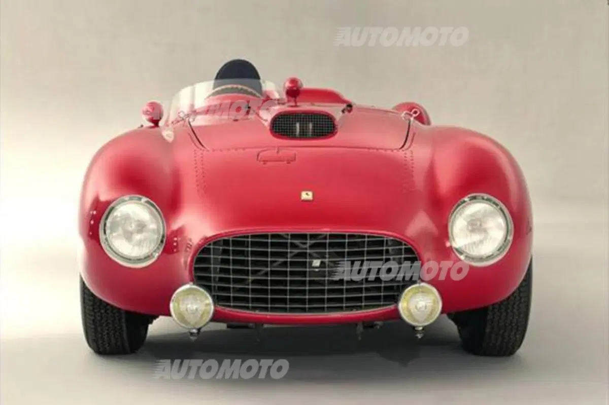 Ferrari 375-Plus del 1954: battuta all'asta per cifra record di 13,5 milioni (3)