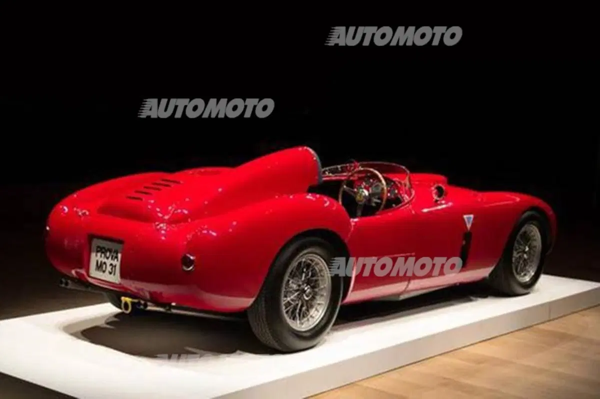 Ferrari 375-Plus del 1954: battuta all'asta per cifra record di 13,5 milioni (4)