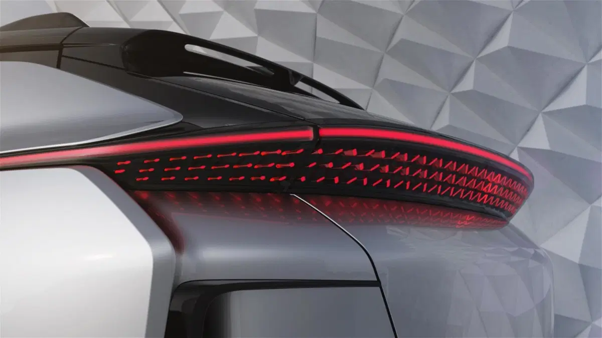 Faraday Future FF 91, ecco come è fatta la “anti Tesla” [Video] (2)
