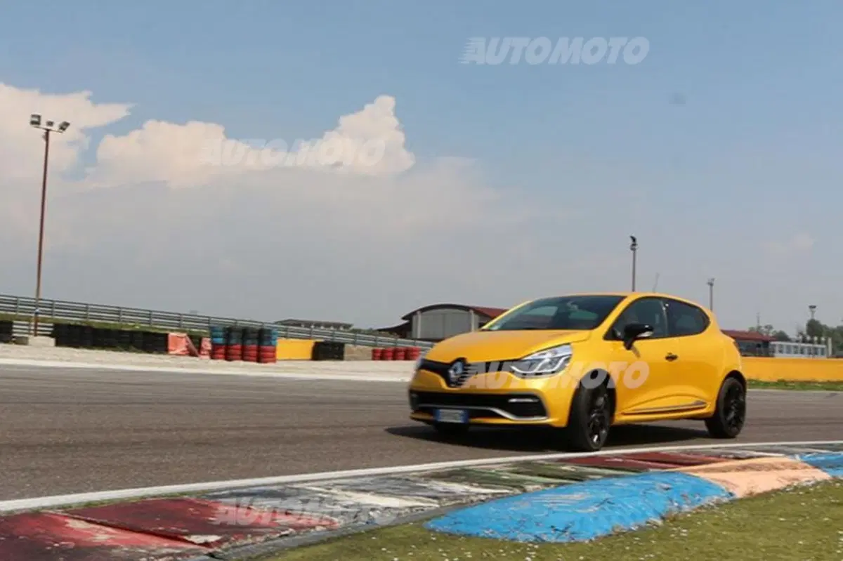Renault Clio RS (24)