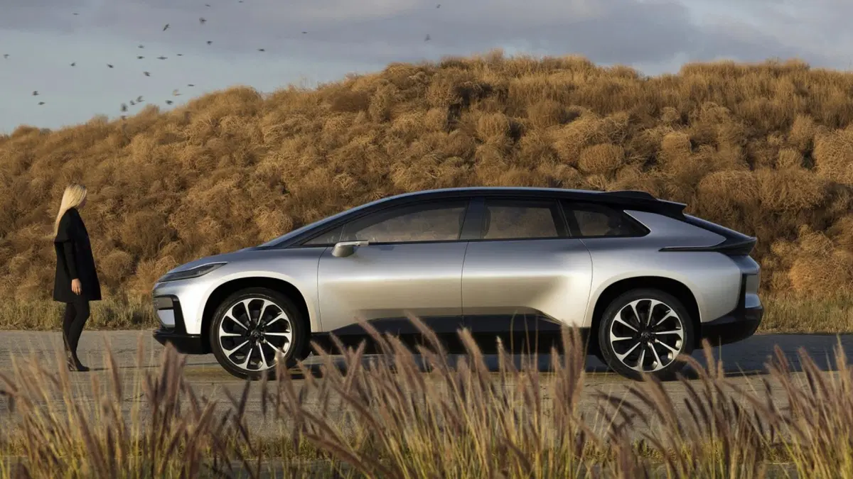 Faraday Future FF 91, ecco come è fatta la “anti Tesla” [Video] (5)