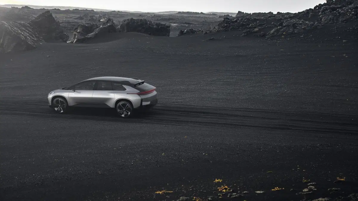 Faraday Future FF 91, ecco come è fatta la “anti Tesla” [Video] (7)