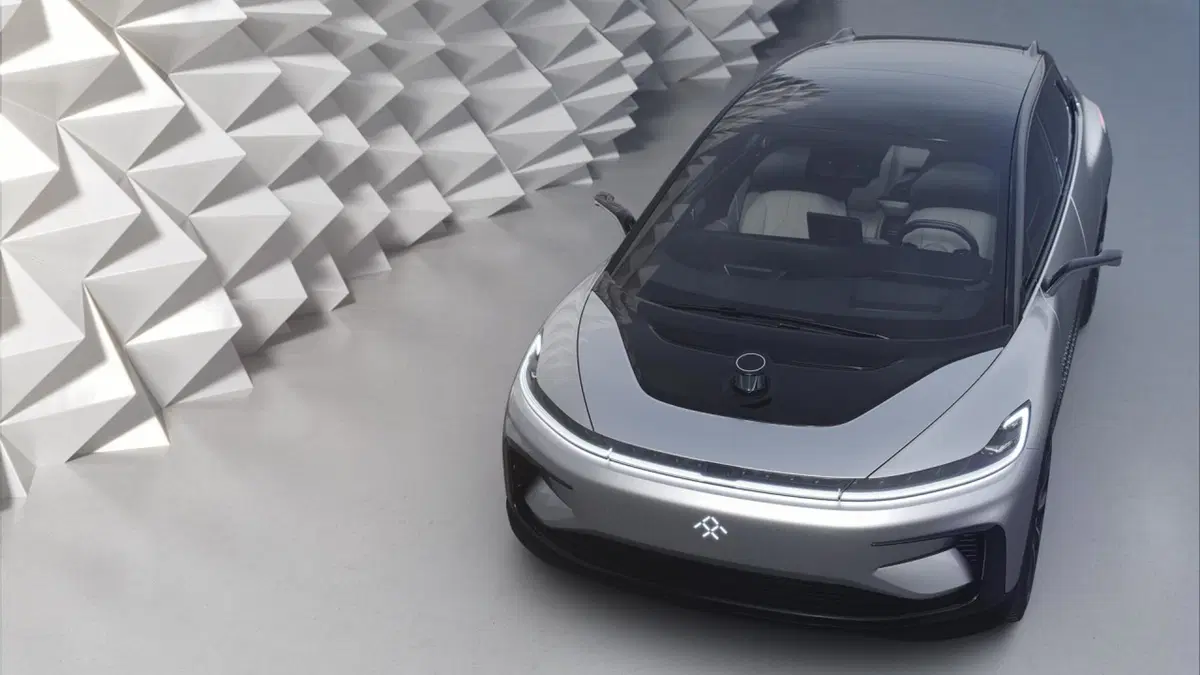 Faraday Future FF 91, ecco come è fatta la “anti Tesla” [Video] (12)