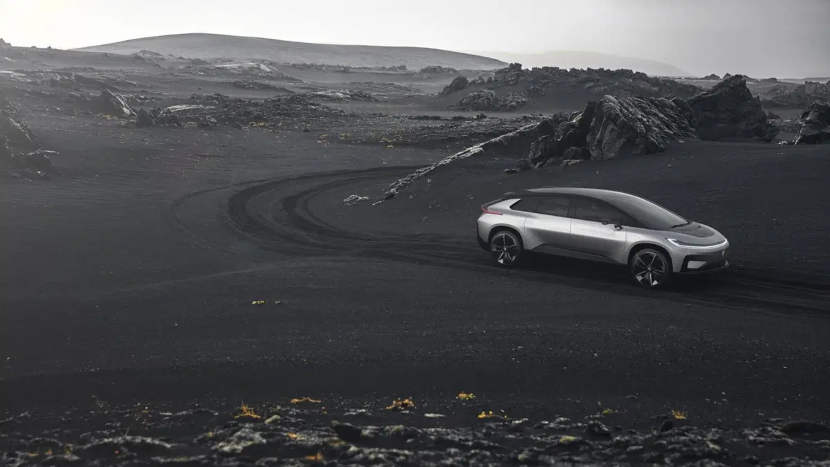 Faraday Future FF 91, ecco come è fatta la “anti Tesla” [Video] (18)