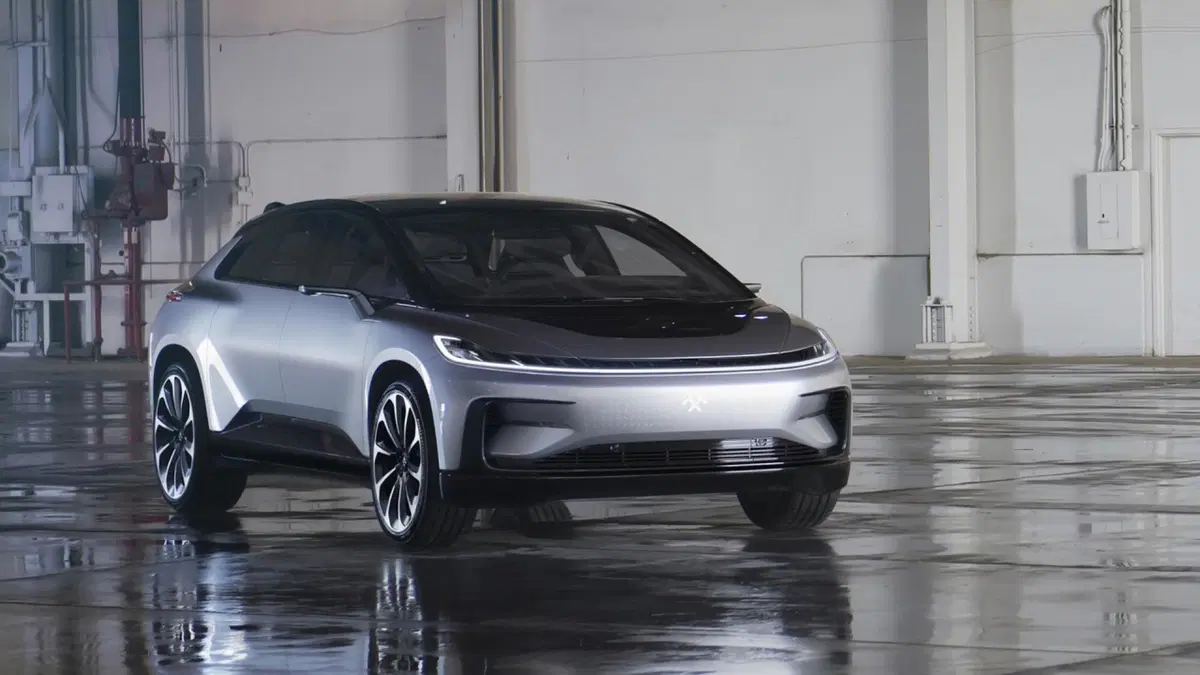 Faraday Future FF 91, ecco come è fatta la “anti Tesla” [Video] (19)