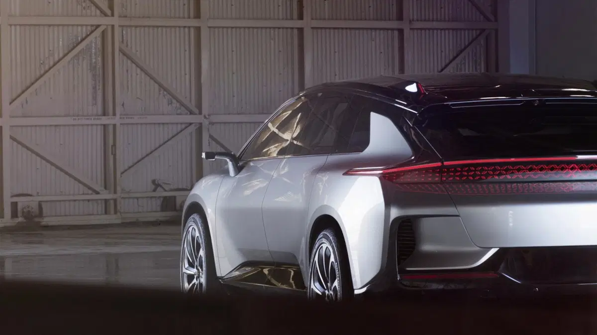 Faraday Future FF 91, ecco come è fatta la “anti Tesla” [Video] (30)