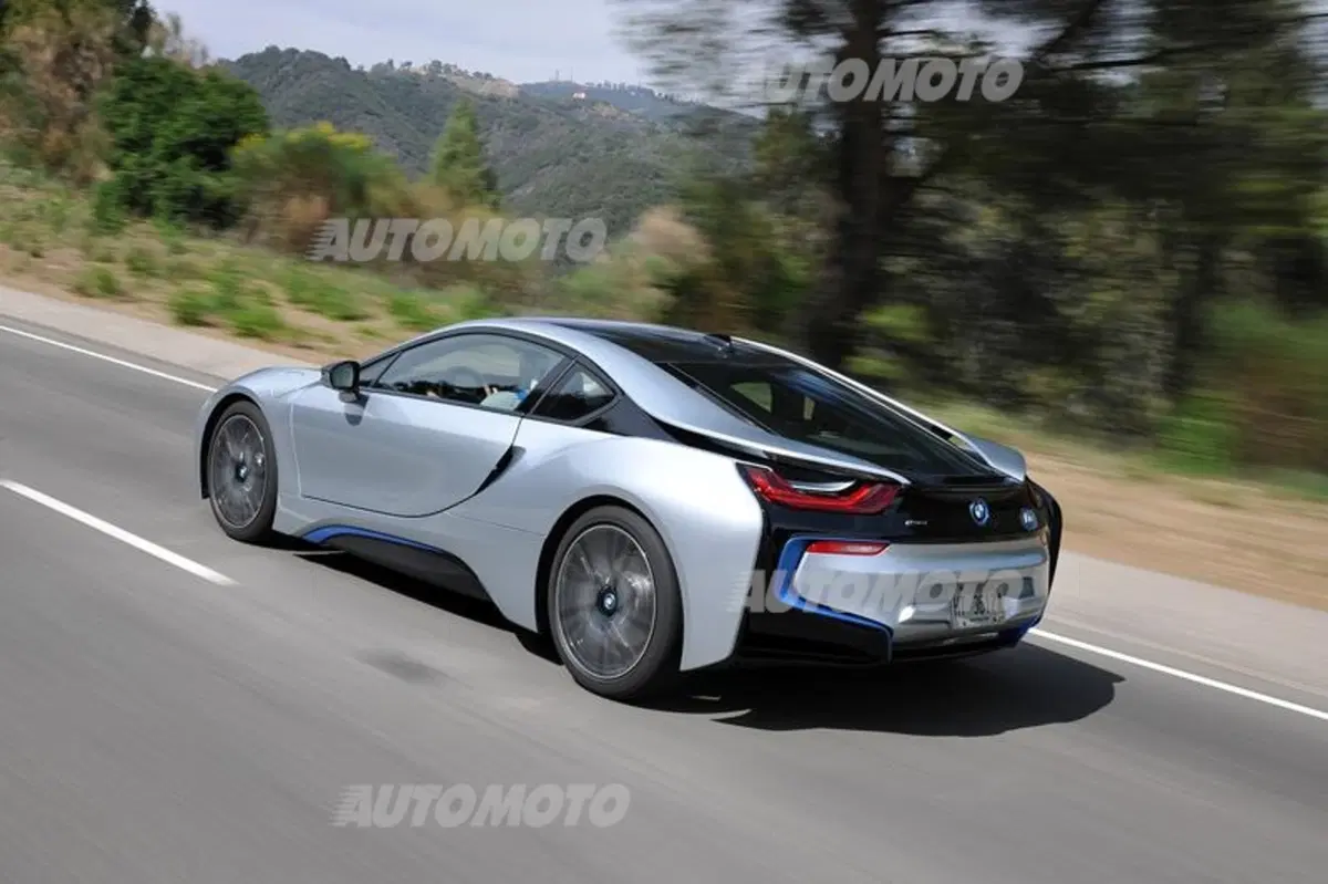 BMW i8 (10)