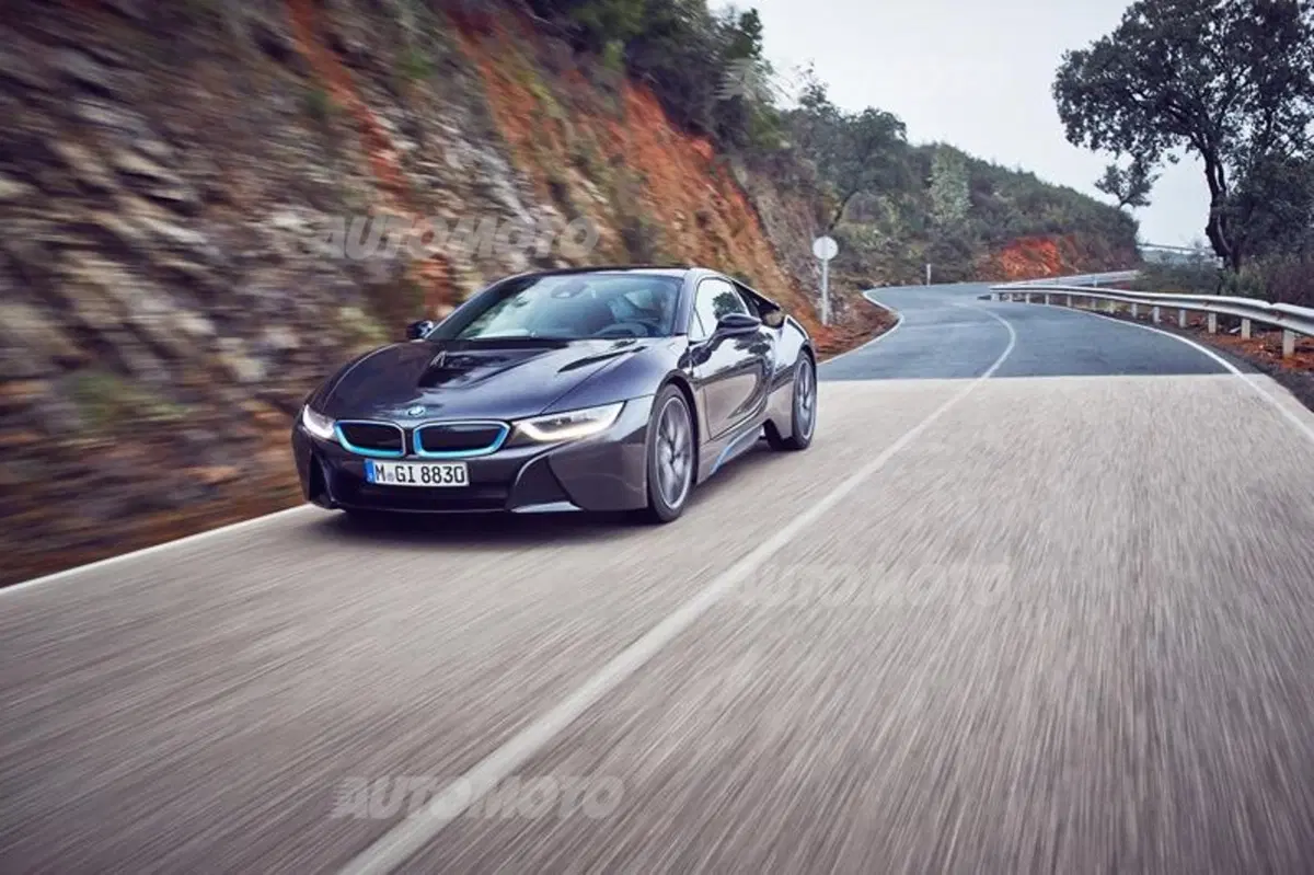 BMW i8 (19)