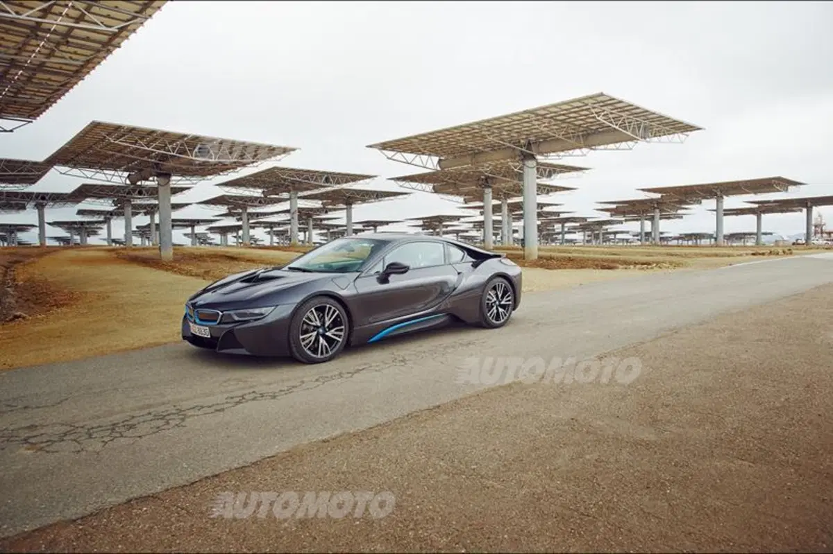 BMW i8 (21)