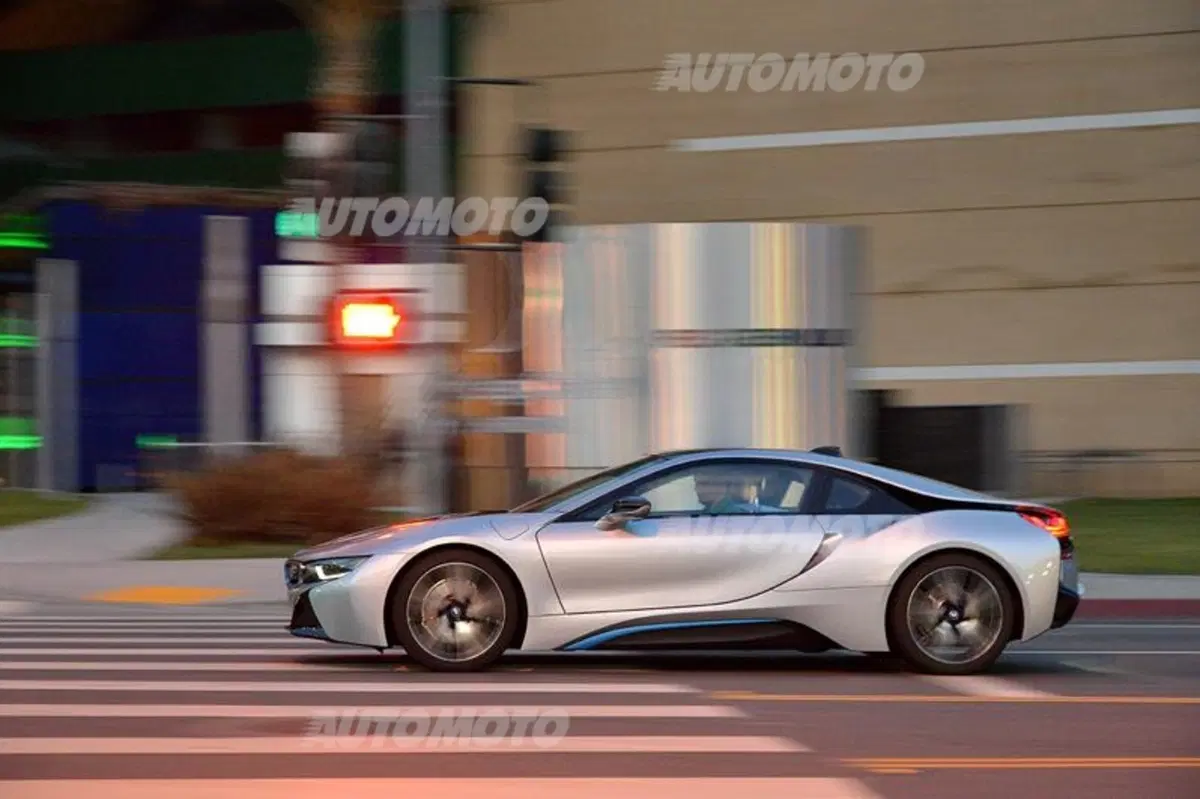 BMW i8 (22)