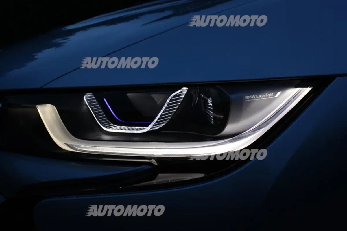 BMW i8 (53)