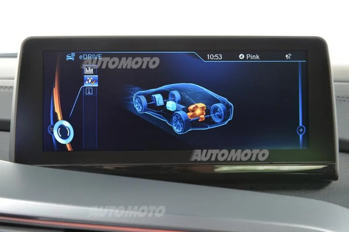 BMW i8 (71)