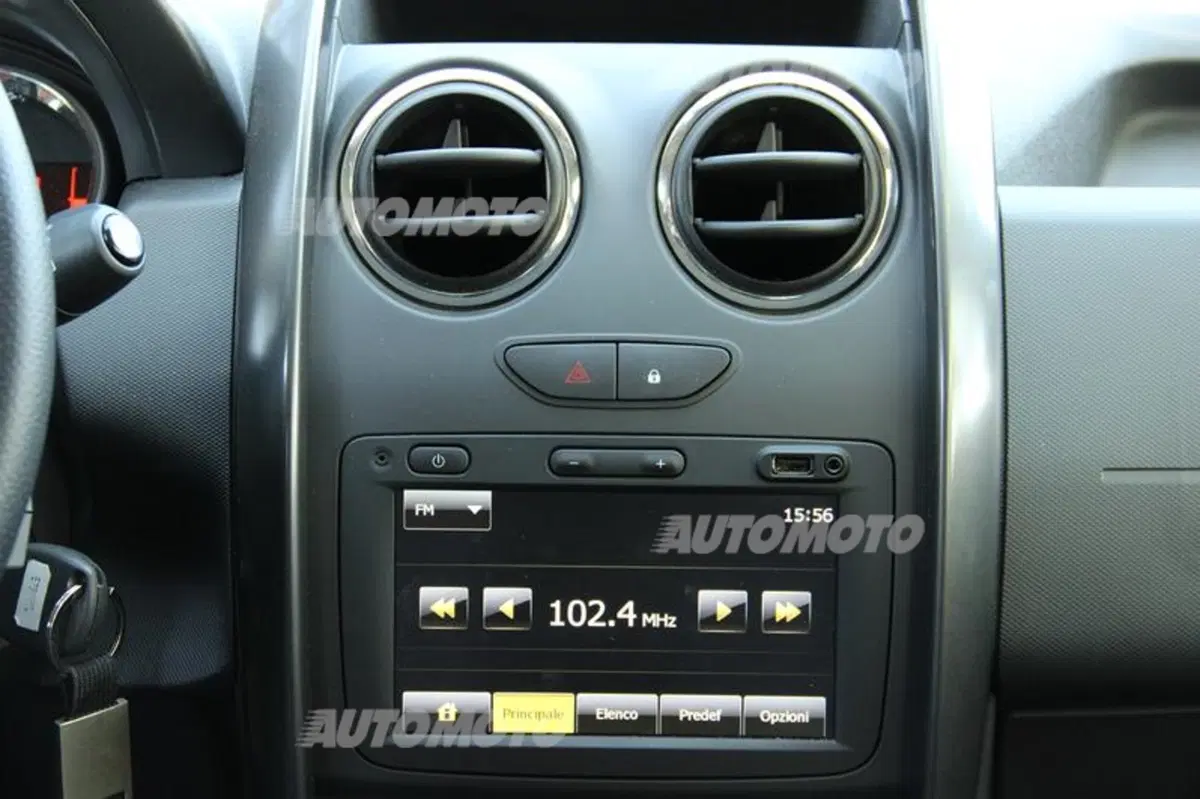 Dacia Duster 1.5 dCi 4x4 (13)