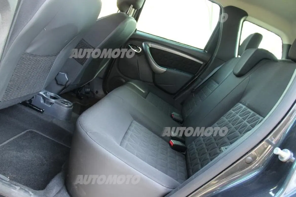 Dacia Duster 1.5 dCi 4x4 (18)
