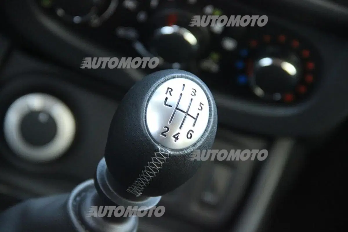 Dacia Duster 1.5 dCi 4x4 (23)