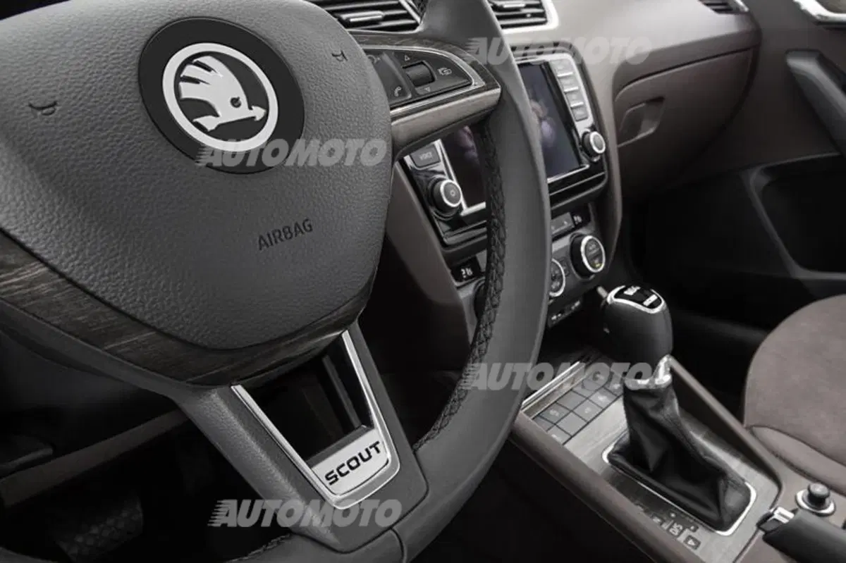 Skoda Octavia Scout: tutti i dettagli ufficiali (15)
