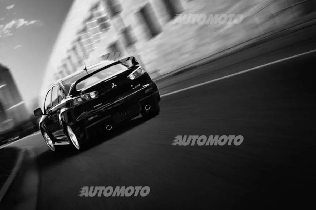 Mitsubishi Lancer Evo restyling (4)