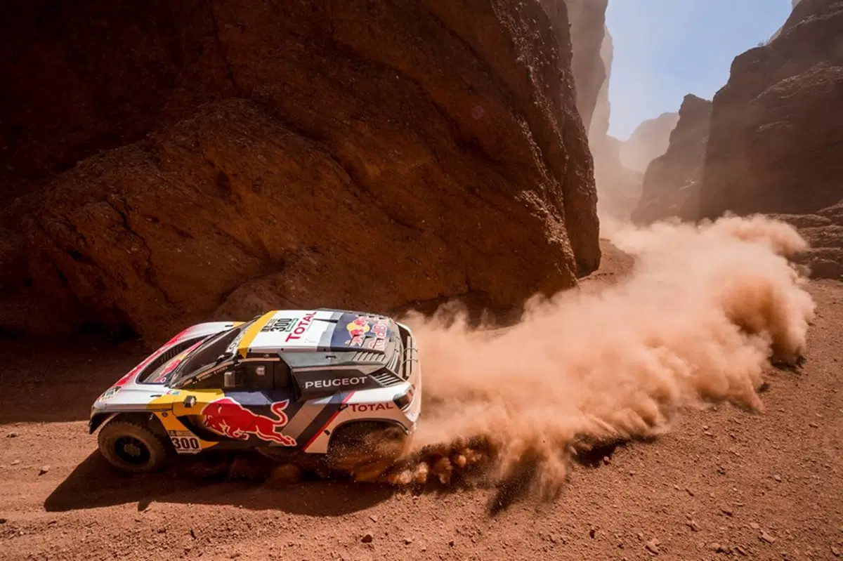 Dakar 2017/3008 DKR Peugeot. Peterhansel, Sainz, Loeb, La Raffica Peugeot Annienta la Dakar (3)