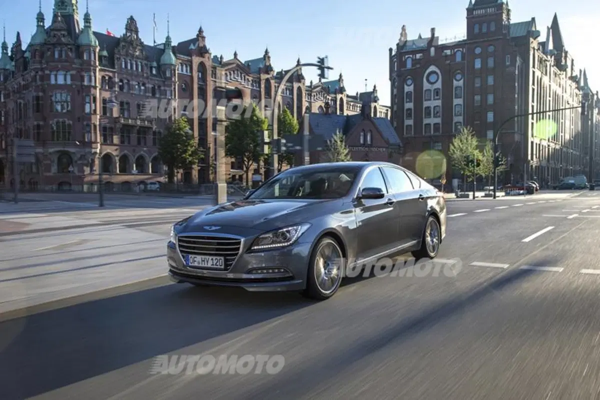 Hyundai Genesis: listino prezzi (4)