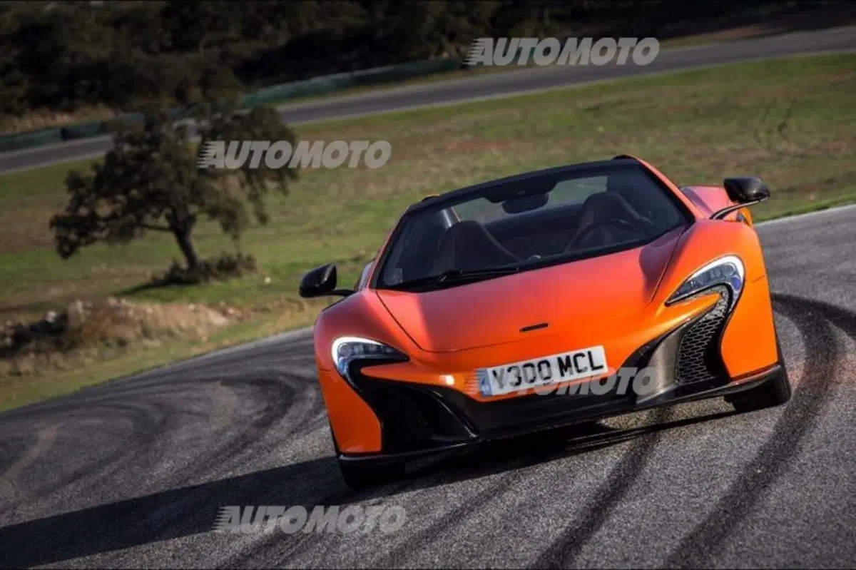 McLaren 650S Spider: è il momento della nostra video-prova in pista (6)