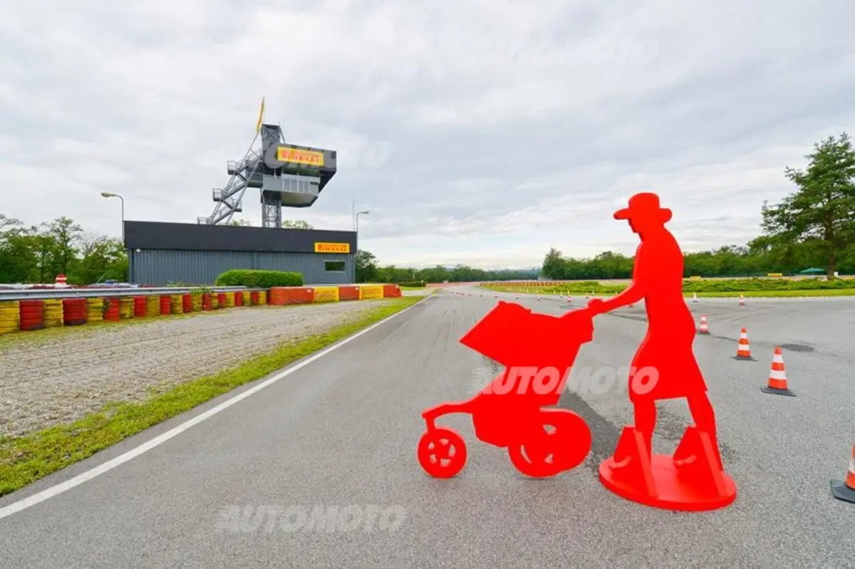 Pneumatici. Partire in sicurezza: i nostri test con Pirelli e la Polizia di Stato (10)