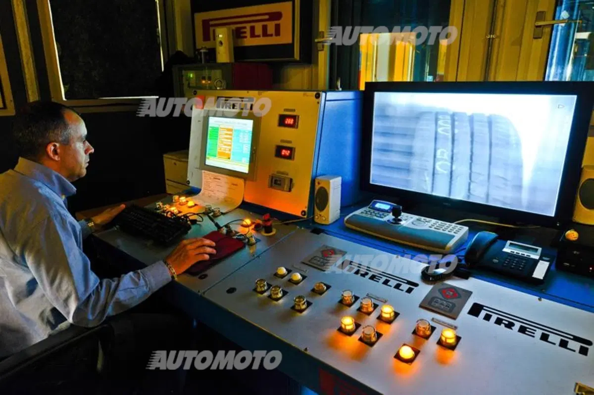 Pneumatici. Partire in sicurezza: i nostri test con Pirelli e la Polizia di Stato (25)