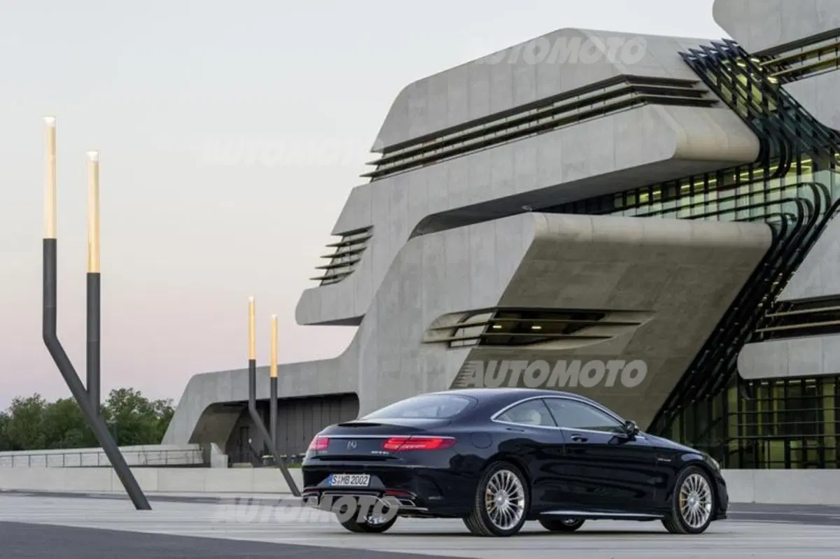 Mercedes-Benz S 65 AMG Coupé: il canto del V12 di Affalterbach (7)