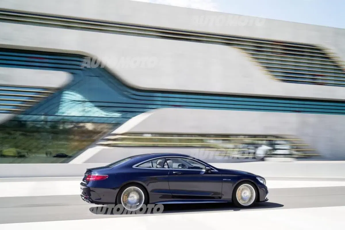 Mercedes-Benz S 65 AMG Coupé: il canto del V12 di Affalterbach (9)