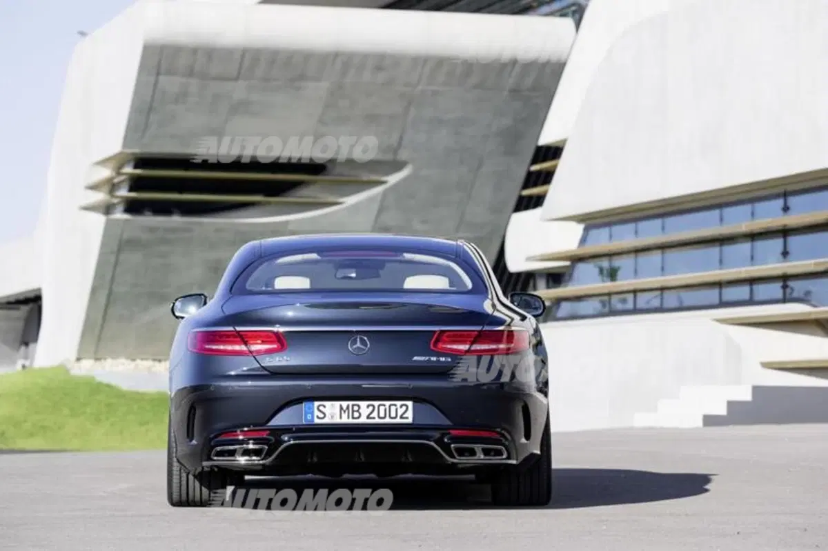Mercedes-Benz S 65 AMG Coupé: il canto del V12 di Affalterbach (11)