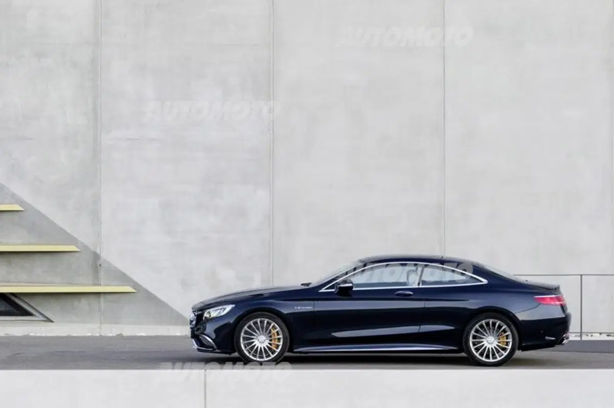Mercedes-Benz S 65 AMG Coupé: il canto del V12 di Affalterbach (12)