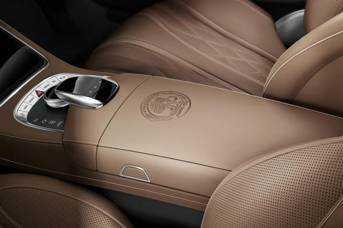 Mercedes-Benz S 65 AMG Coupé: il canto del V12 di Affalterbach (18)