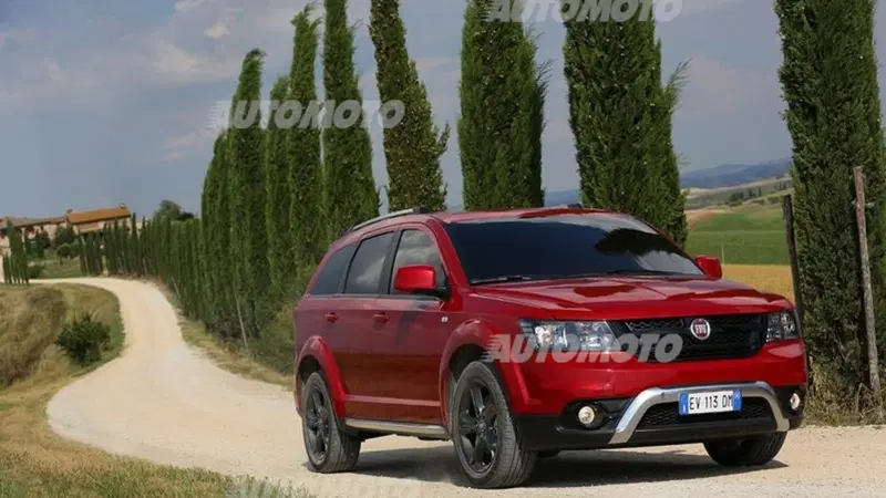Fiat Freemont Cross: arriver&agrave; in concessionaria dall'autunno 2014