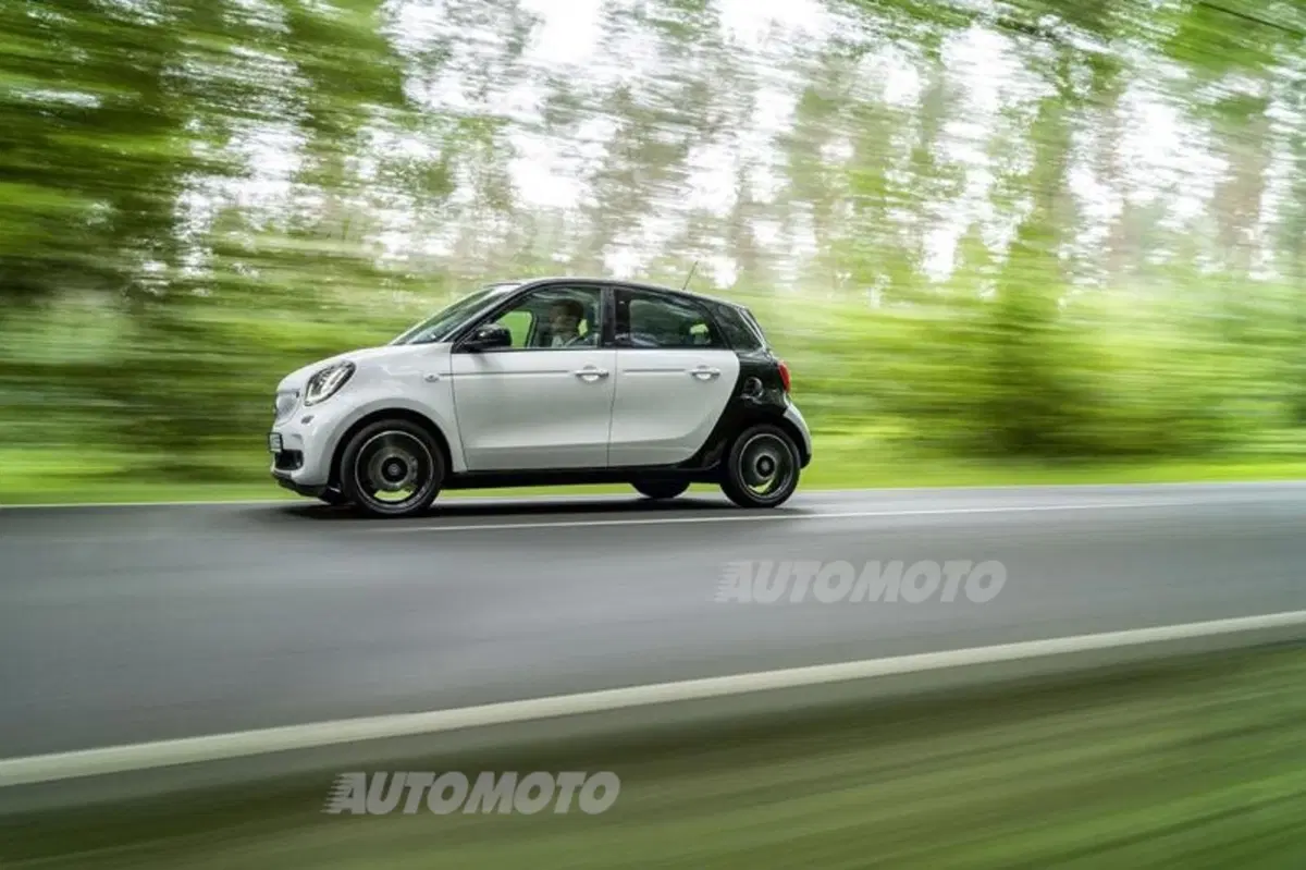 Nuova smart forfour (12)