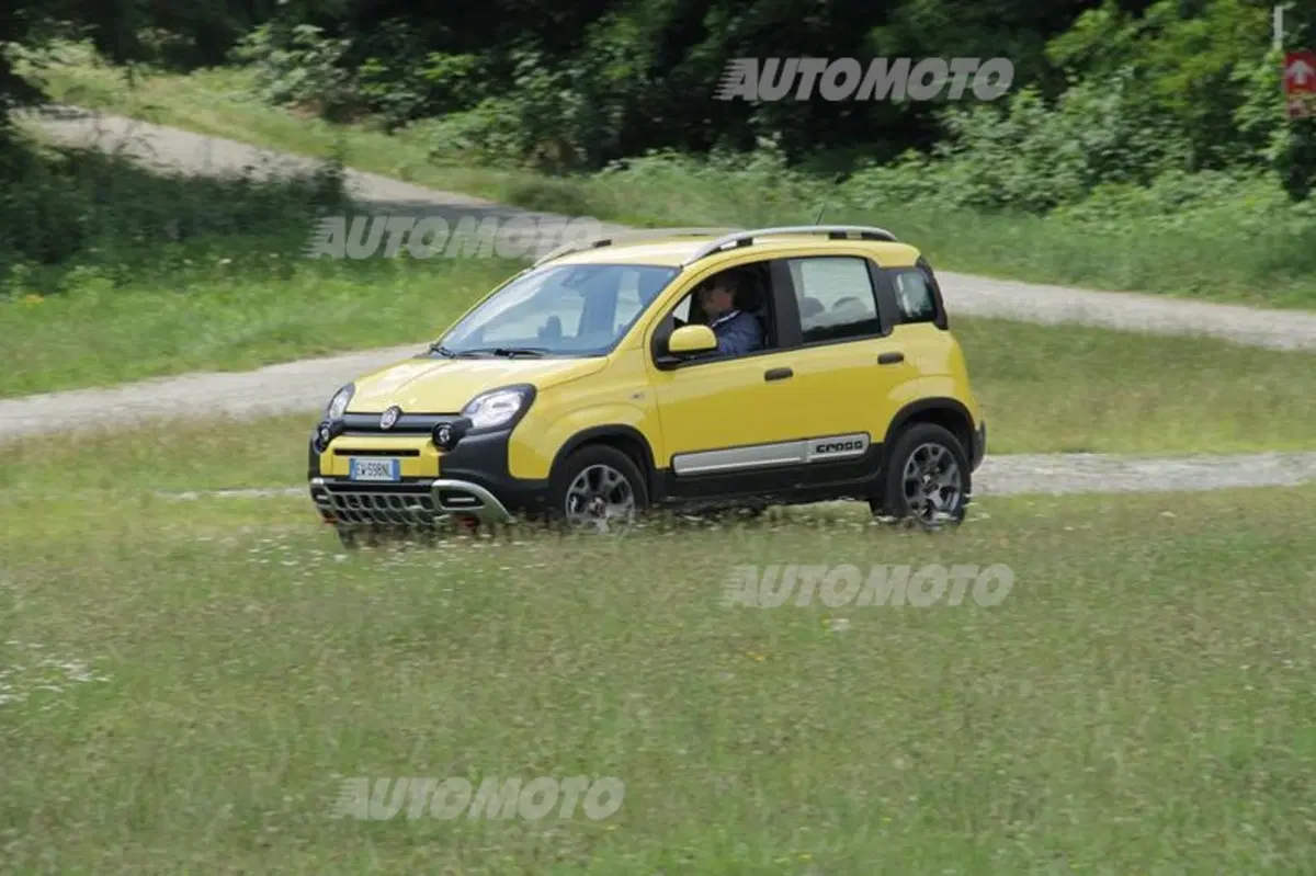 Fiat Panda Cross (2)