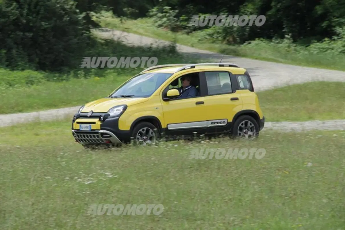 Fiat Panda Cross (7)