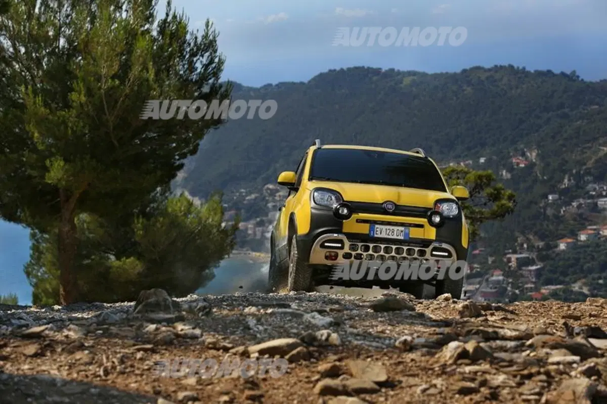 Fiat Panda Cross (23)