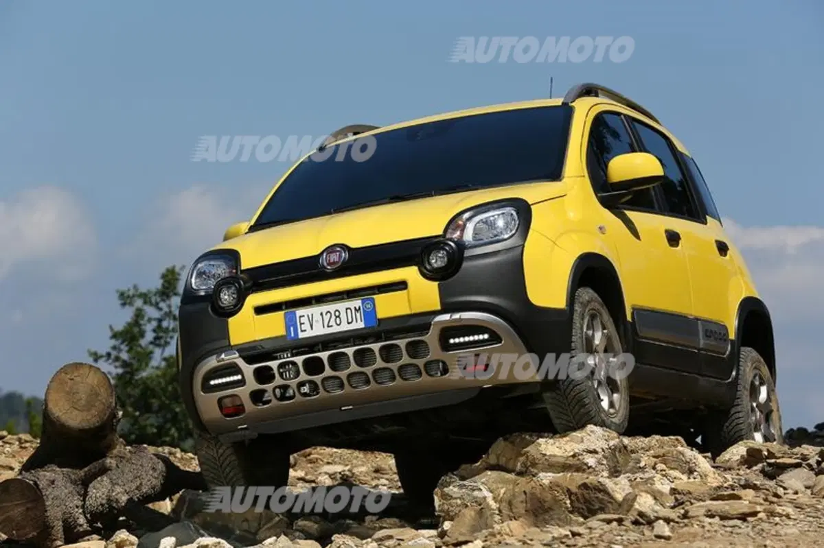 Fiat Panda Cross (31)