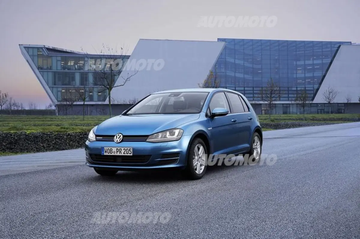 Volkswagen Golf TGI Bluemotion (15)