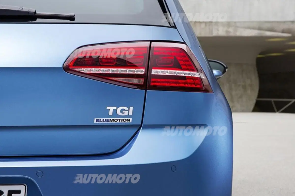 Volkswagen Golf TGI Bluemotion (27)