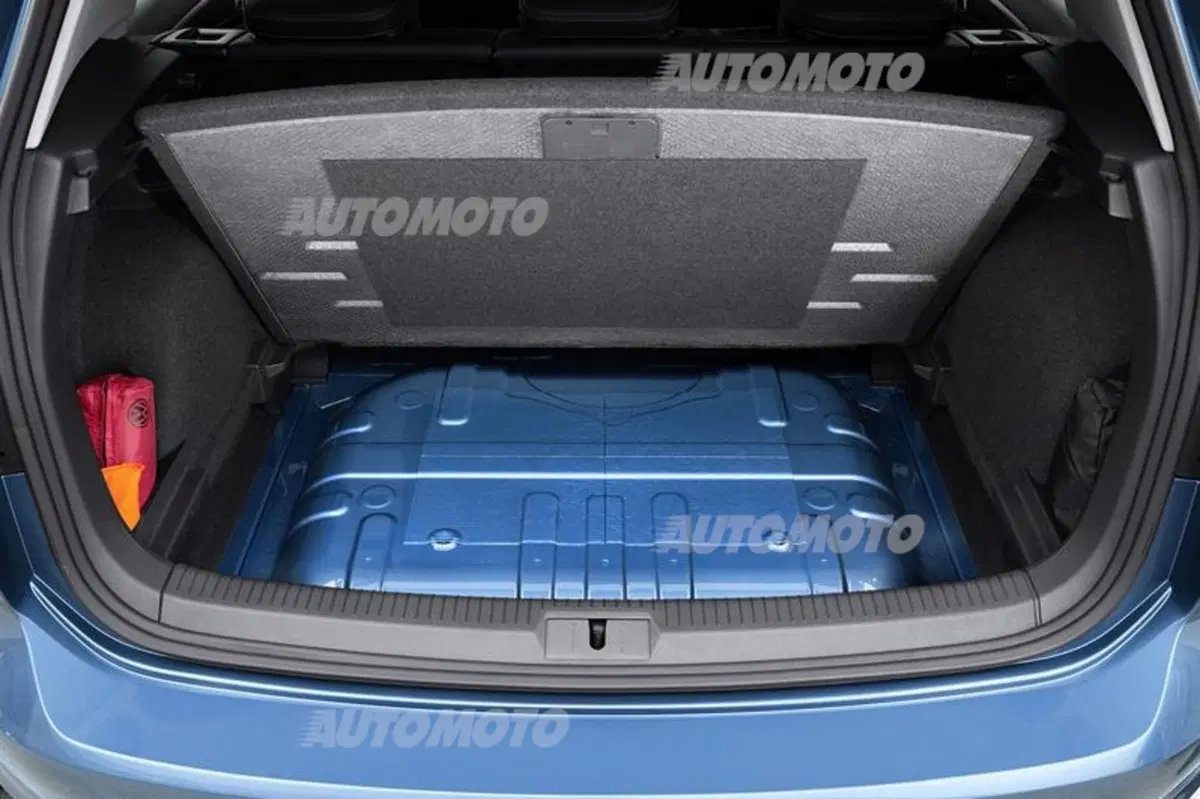 Volkswagen Golf TGI Bluemotion (31)