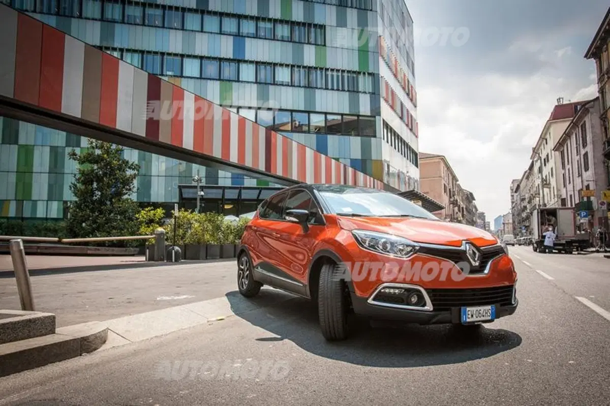 Renault Captur Project Runway. Ancora più stile e personalità per la crossover francese (22)