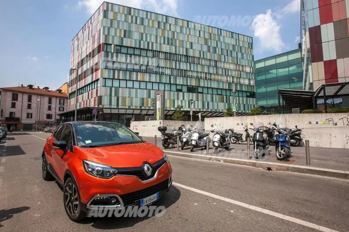Renault Captur Project Runway. Ancora più stile e personalità per la crossover francese (27)
