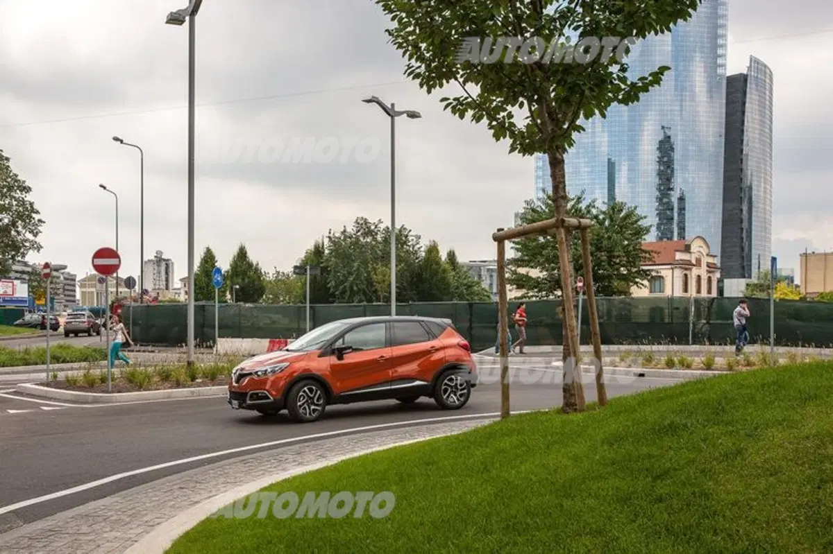 Renault Captur Project Runway. Ancora più stile e personalità per la crossover francese (29)