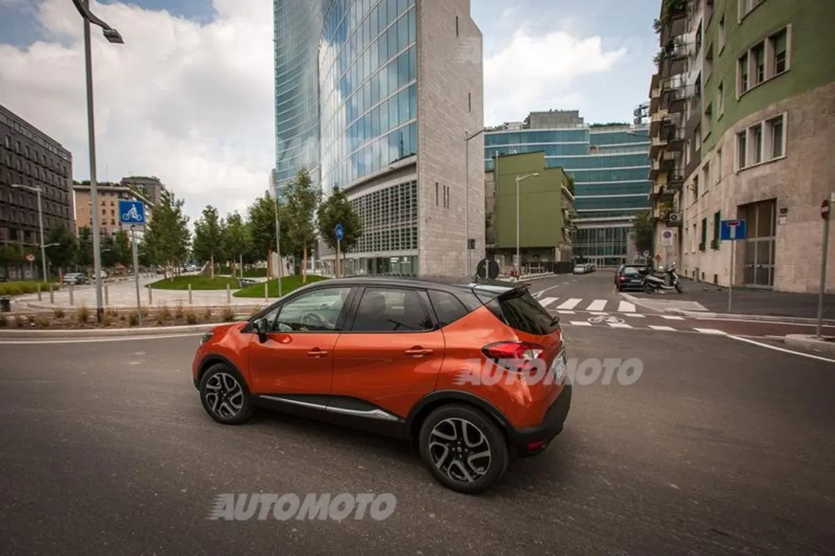 Renault Captur Project Runway. Ancora più stile e personalità per la crossover francese (33)