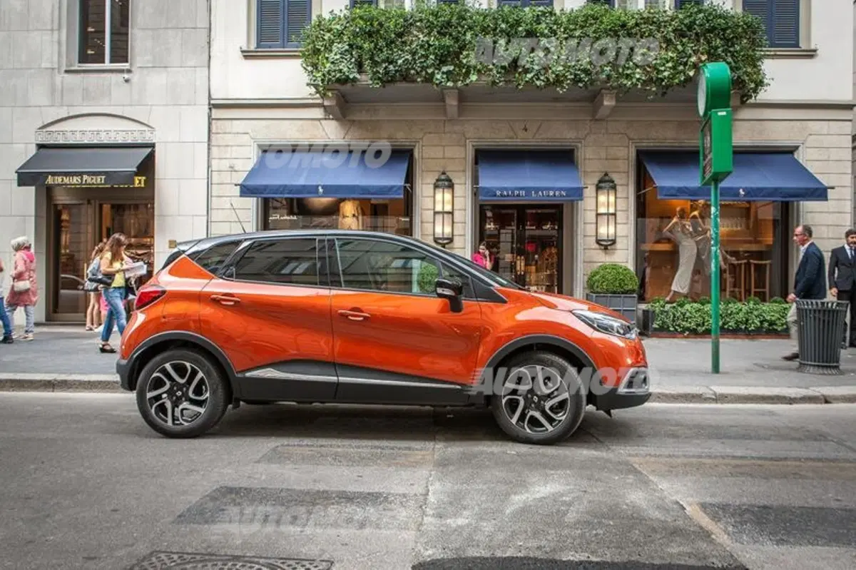Renault Captur Project Runway. Ancora più stile e personalità per la crossover francese (35)