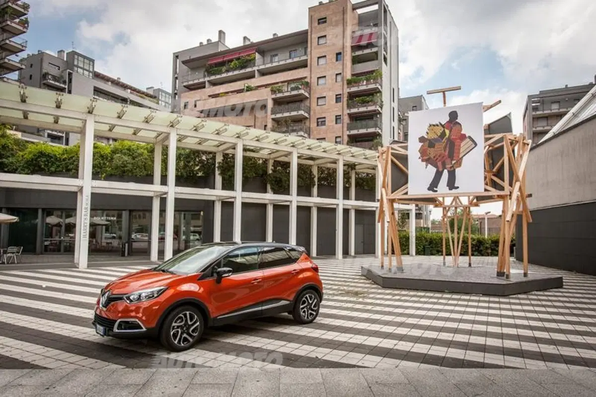 Renault Captur Project Runway. Ancora più stile e personalità per la crossover francese (45)